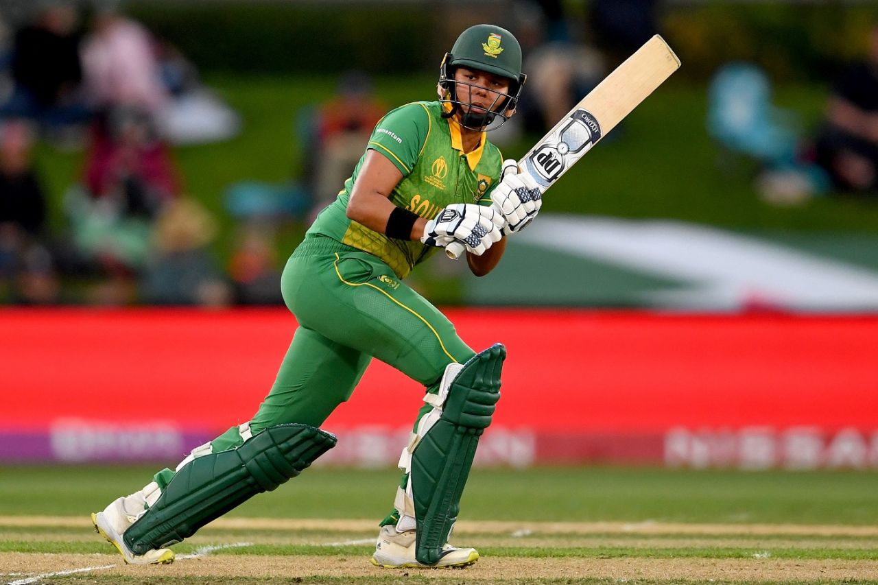 Lara Goodall whips one through the on side, South Africa vs England, Women's World Cup 2022, 2nd semi-final, March 31, 2022