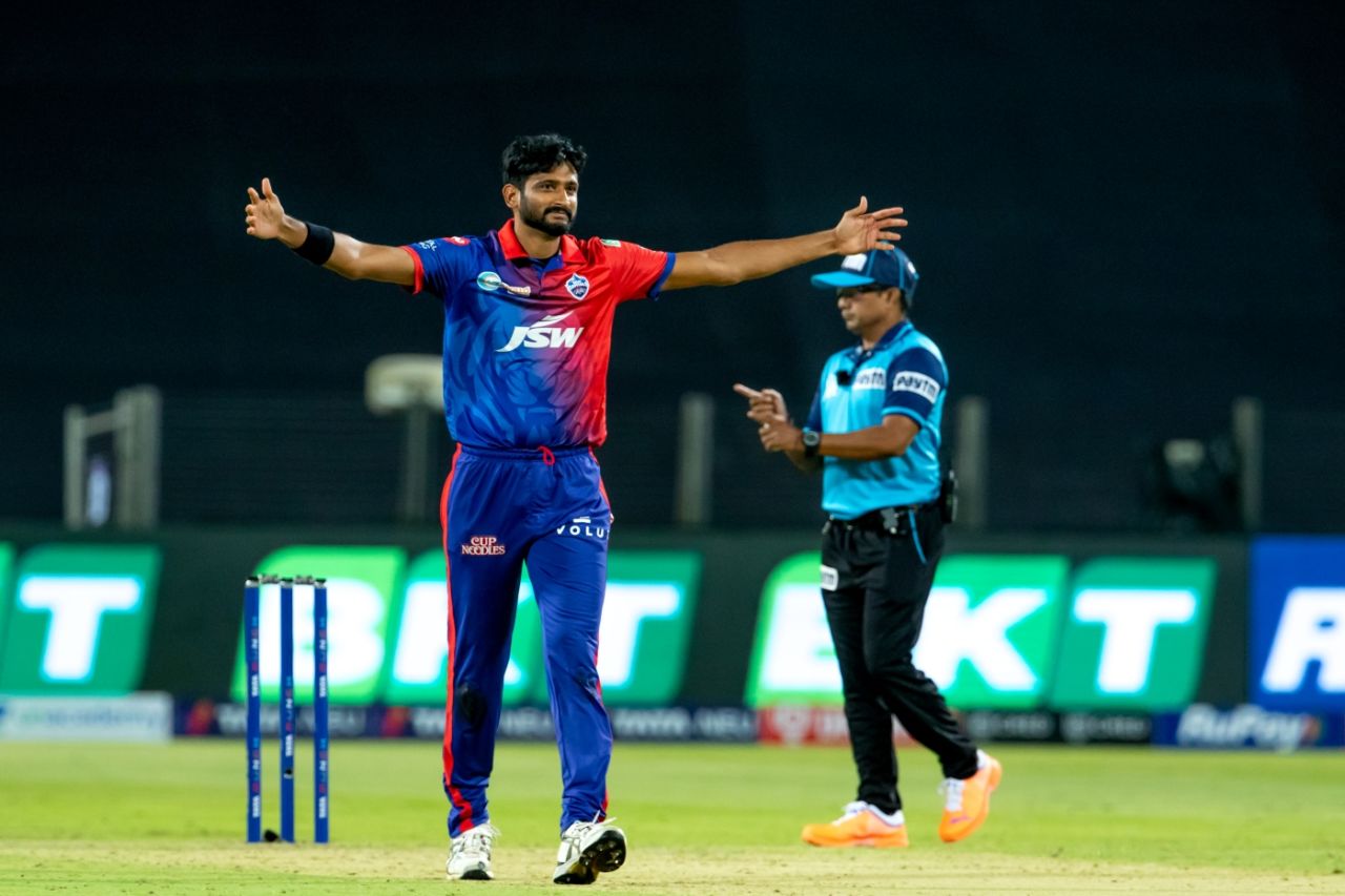 Khaleel Ahmed finished with figures of 4-0-34-2, Gujarat Titans vs Delhi Capitals, IPL 2022, Pune, April 2, 2022