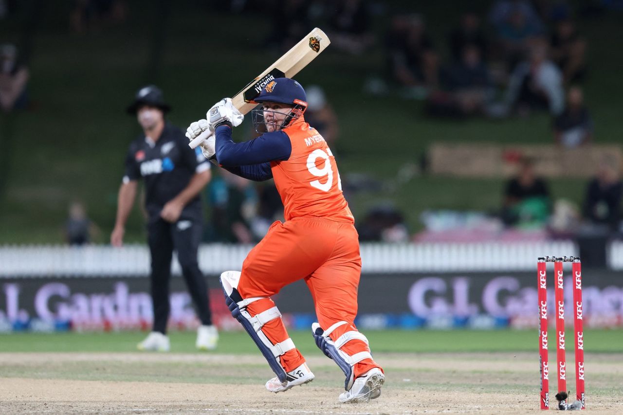 Stephan Myburgh slashes to the off side, New Zealand vs Netherlands, 3rd ODI, Hamilton, April 4, 2022