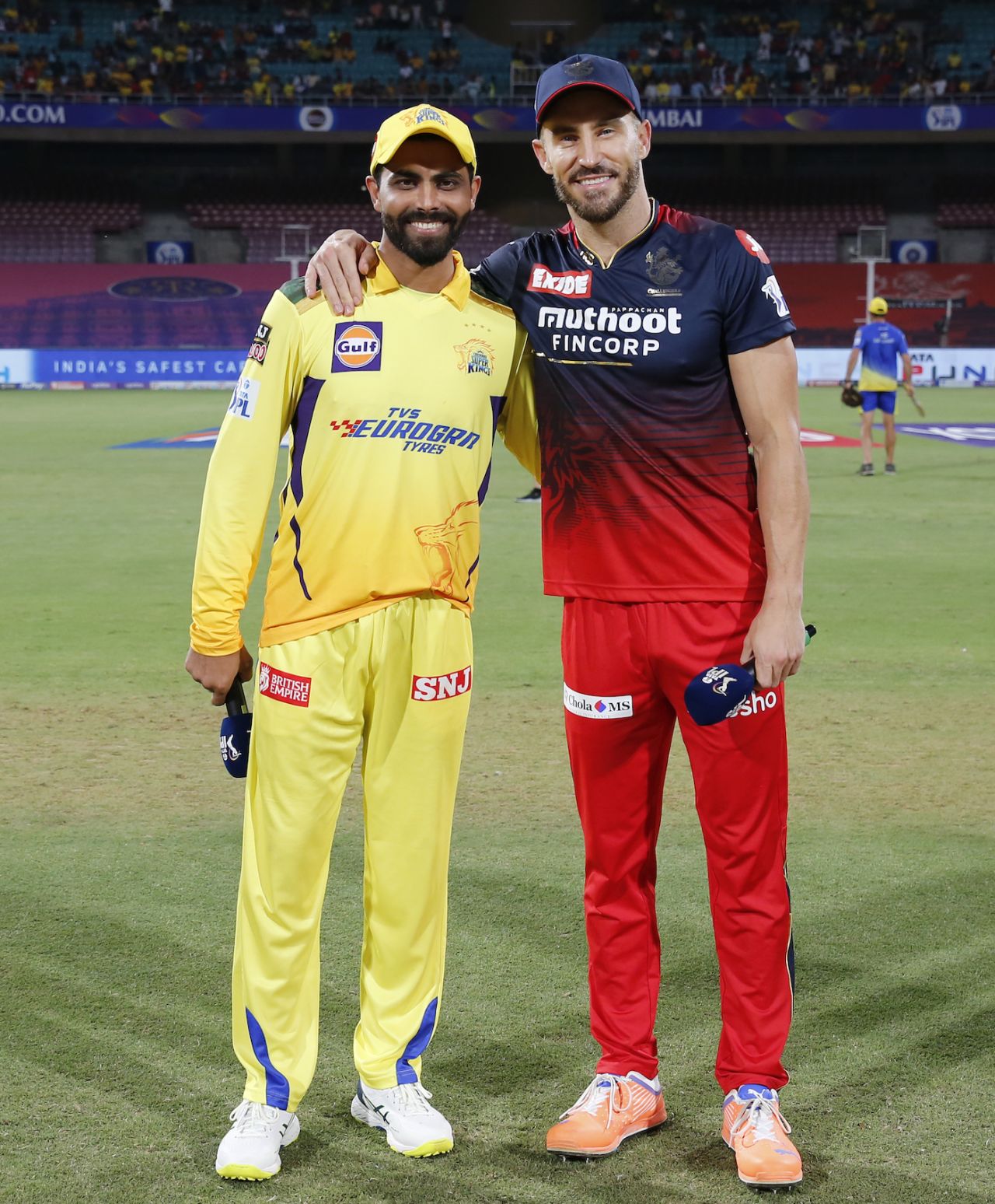 Team-mates till last year, Ravindra Jadeja and Faf du Plessis are on opposing sides this time, Chennai Super Kings vs Royal Challengers Bangalore, IPL 2022, DY Patil Stadium, Mumbai, April 12, 2022