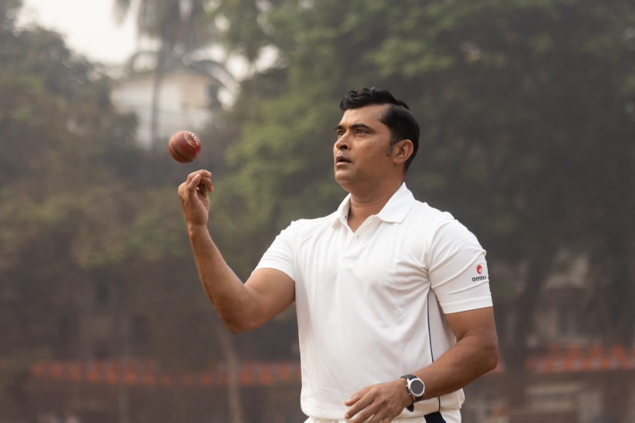 Pravin Tambe on the sets of Kaun Pravin Tambe?