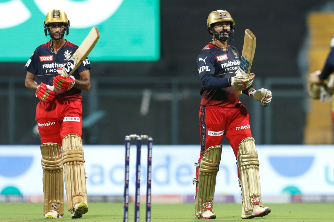 Shahbaz Ahmed and Dinesh Karthik put on an unbroken 97-run stand, Delhi Capitals vs Royals Challengers Bangalore, IPL 2022, Wankhede Stadium, Mumbai, April 16, 2022
