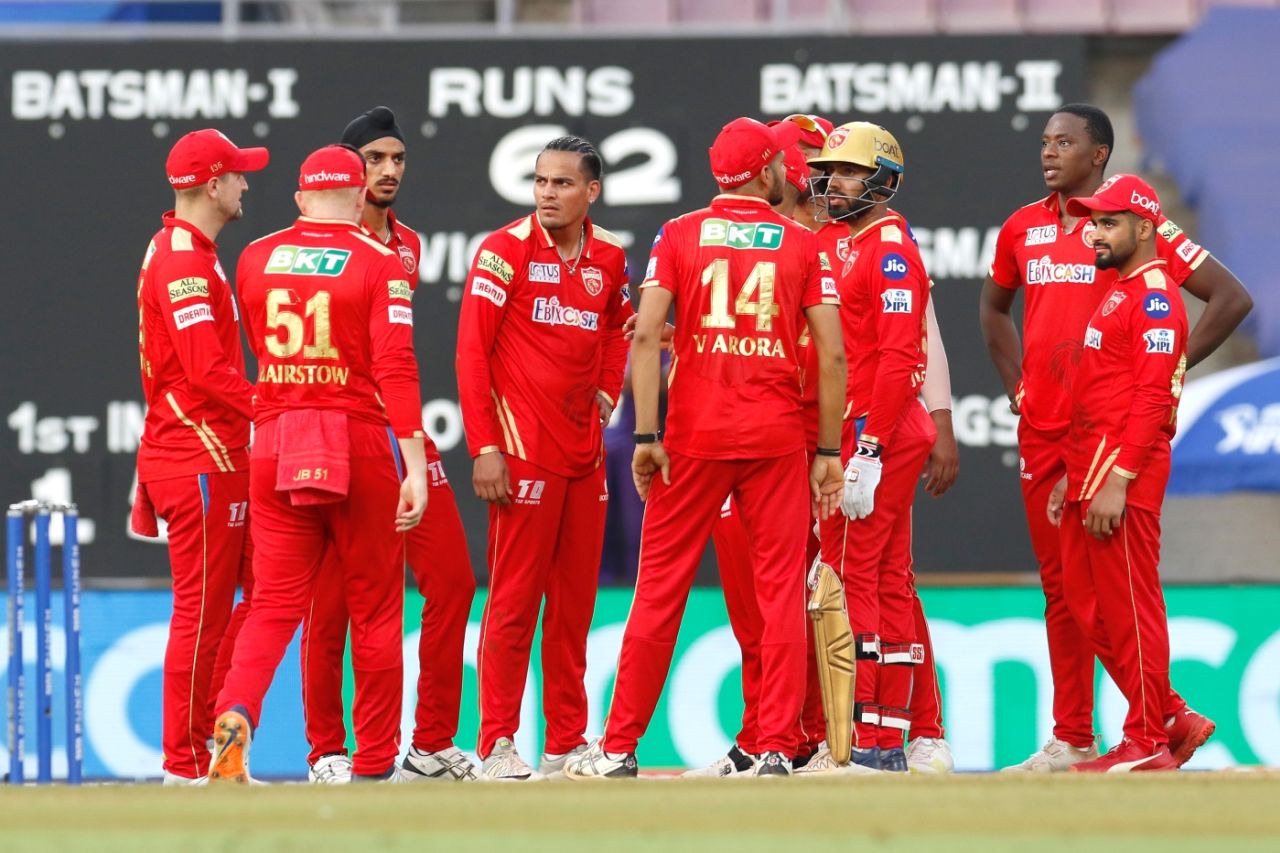 Punjab Kings get together after Rahul Chahar snags Rahul Tripathi, Punjab Kings vs Sunrisers Hyderabad, IPL 2022, DY Patil Stadium, Mumbai, April 17, 2022