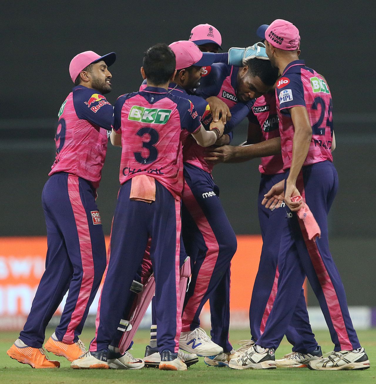 Obed McCoy held his nerve, after being hit for three back-to-back sixes in the final over, to ensure Royals got over the line, Delhi Capitals vs Rajasthan Royals, IPL 2022, Wankhede Stadium, Mumbai, April 22, 2022