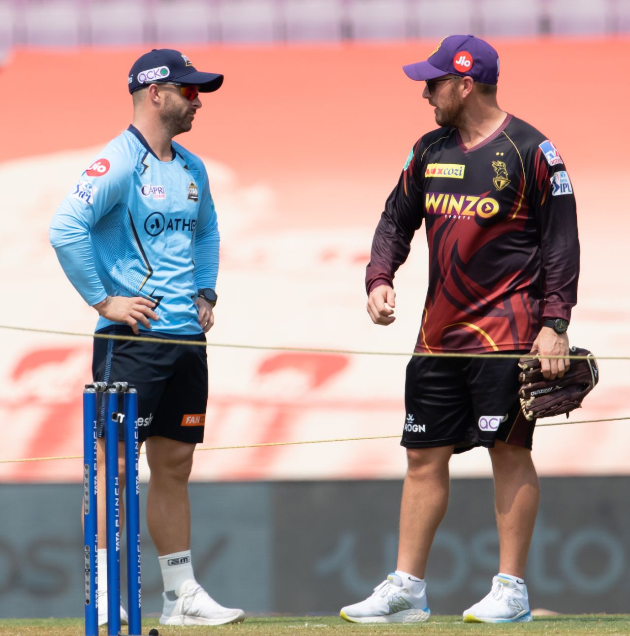 Australia team-mates Matthew Wade and Aaron Finch discuss batting plans before the game, Gujarat Titans vs Kolkata Knight Riders, IPL 2022, DY Patil Stadium, Mumbai, April 23, 2022
