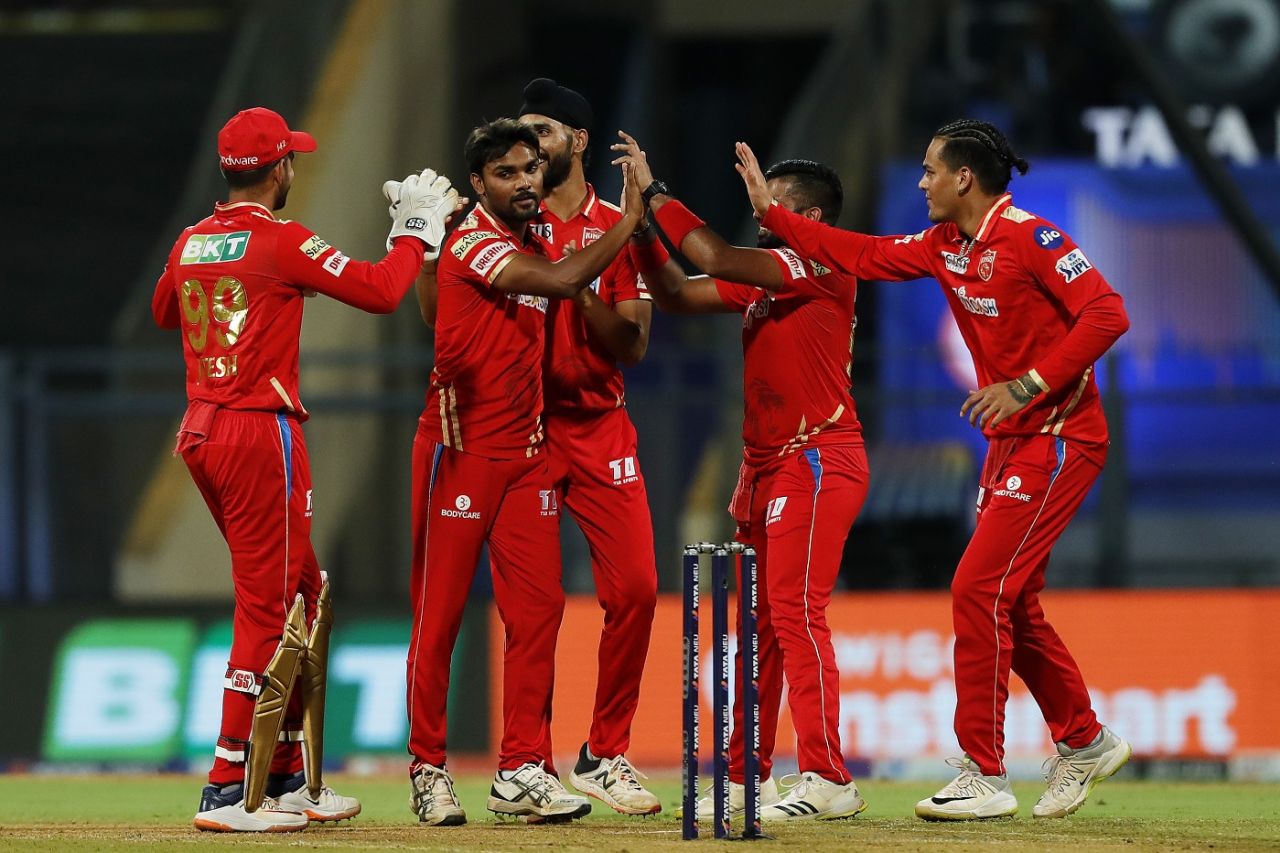 Sandeep Sharma picked up the wicket of Robin Uthappa early, Chennai Super Kings vs Punjab Kings, IPL 2022, Wankhede Stadium, Mumbai, April 25, 2022