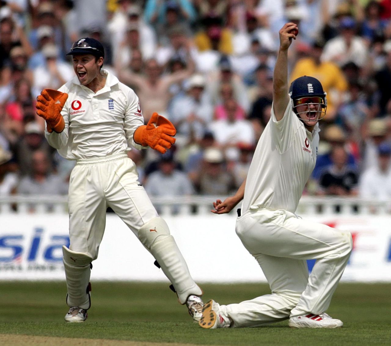 Rob Key takes a catch during the Edgbaston Test in 2004 as his Kent team-mate Geraint Jones celebrates, England vs West Indies, July 31, 2004