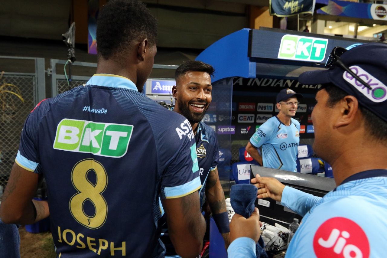 Hardik Pandya, Alzarri Joseph and Gary Kirsten celebrate the win, Gujarat Titans vs Sunrisers Hyderabad, IPL 2022, Wankhede Stadium, Mumbai, April 27, 2022