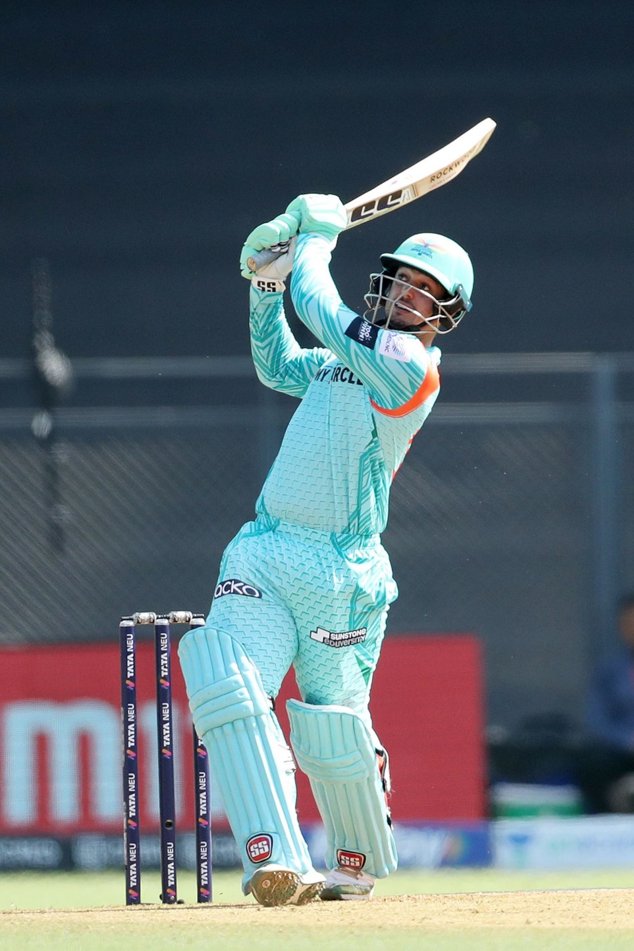 Quinton de Kock goes for the big one, Delhi Capitals vs Lucknow Super Giants, IPL 2022, Mumbai, May 1, 2022