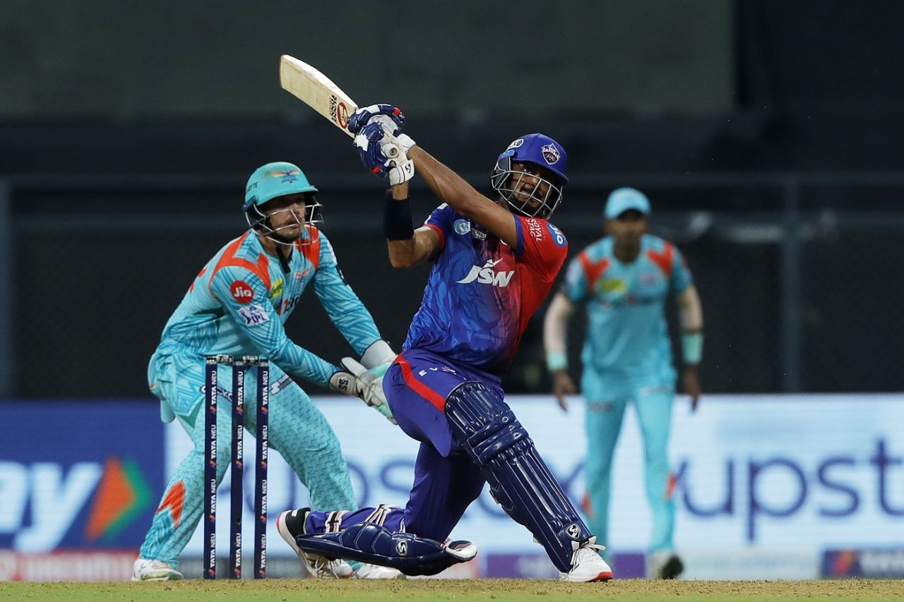 Axar Patel slammed an unbeaten 42 in 24 balls but it wasn't enough to take Delhi to a win, IPL 2022, Wankhede Stadium, Mumbai, May 1, 2022