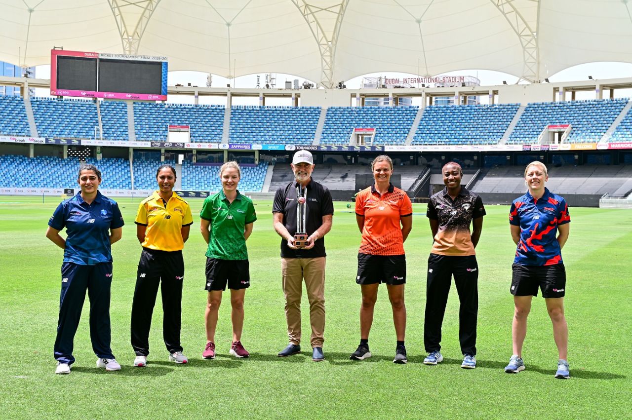 FairBreak Global founder Shaun Martyn with the trophy alongside the six captains, FairBreak Invitational, Dubai, May 2, 2022