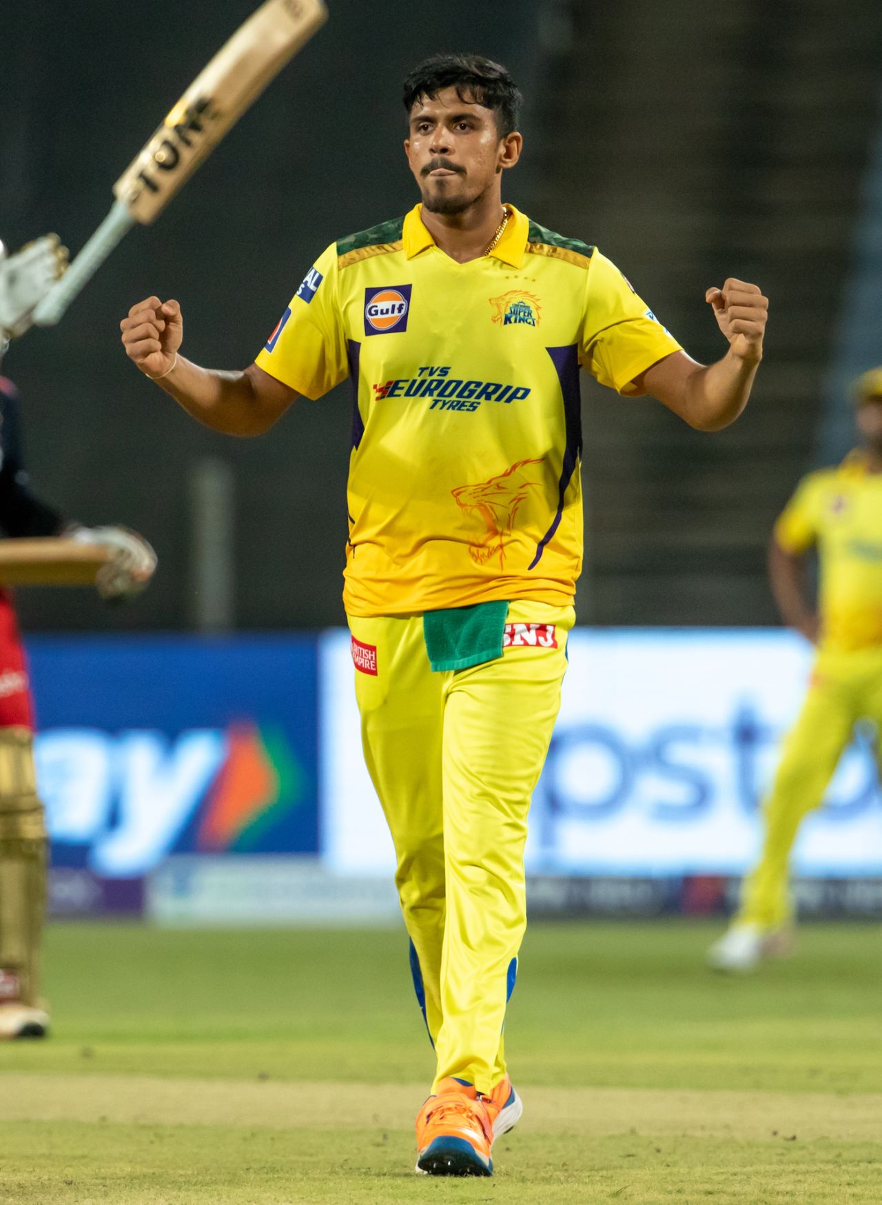 Maheesh Theekshana picked up three wickets in the 19th over, Chennai Super Kings vs Royal Challengers Bangalore, IPL 2022, Pune, May 4, 2022