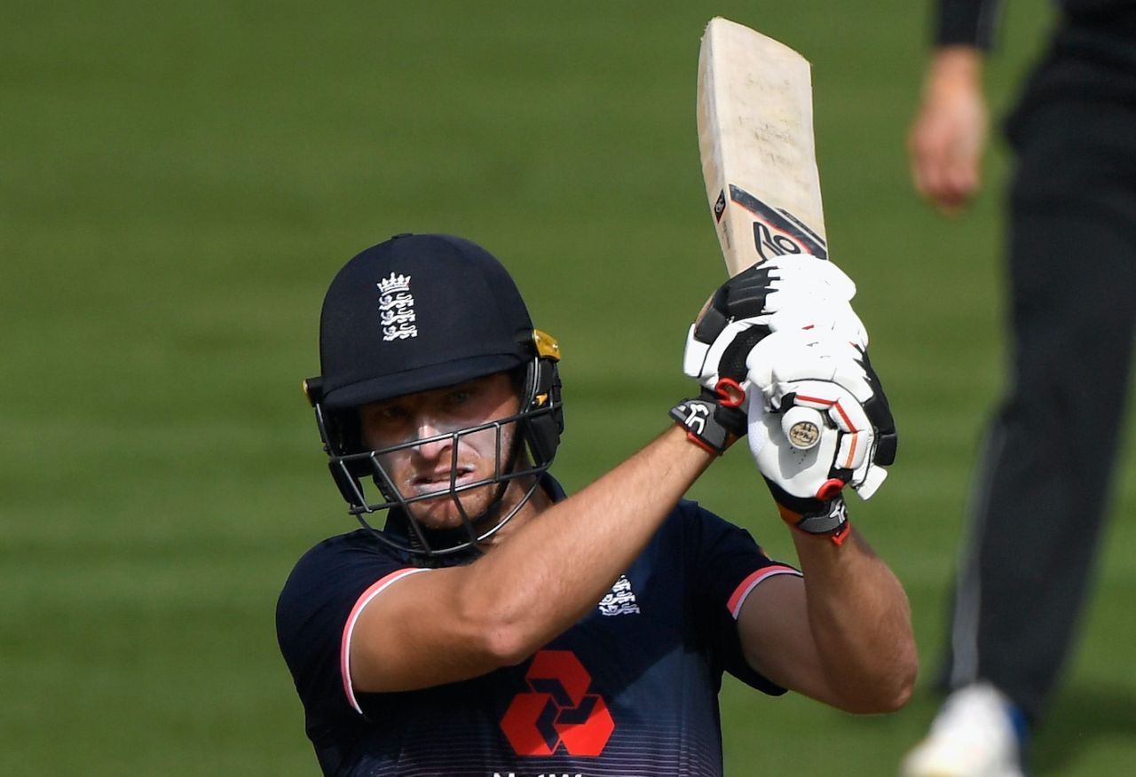 Jos Buttler's bat handle has a message, New Zealand v England, 3rd ODI, Wellington, 3 March, 2018