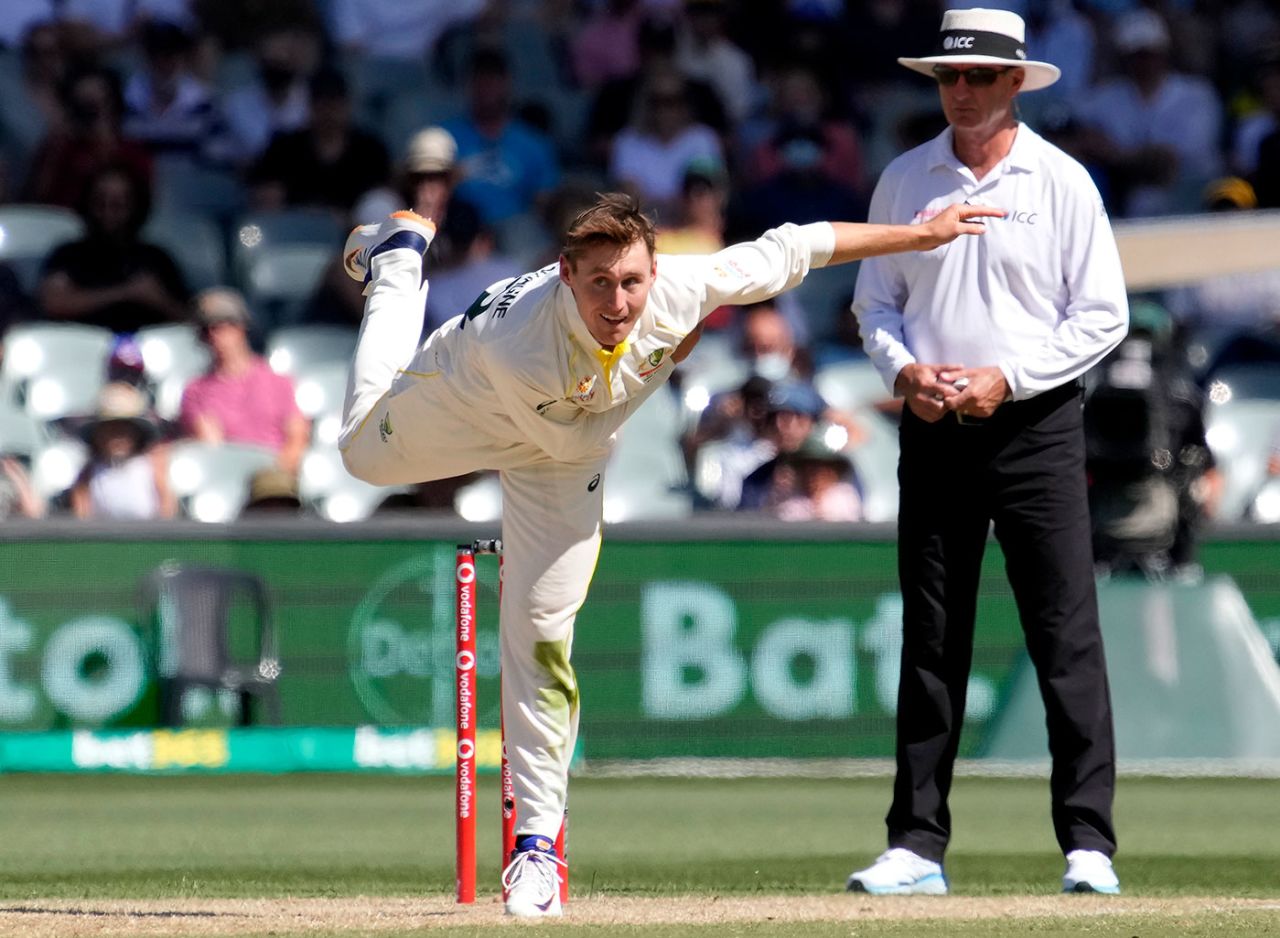 Marnus Labuschagne sends down a delivery, Australia vs England, 2nd Test, Adelaide, December 20, 2021