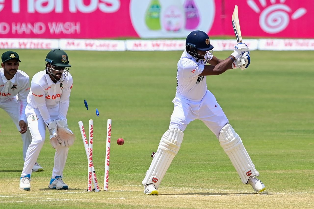 Ramesh Mendis is bowled after missing a short one from Shakib Al Hasan, Bangladesh vs Sri Lanka, 1st Test, Chattogram, 2nd day, May 16, 2022