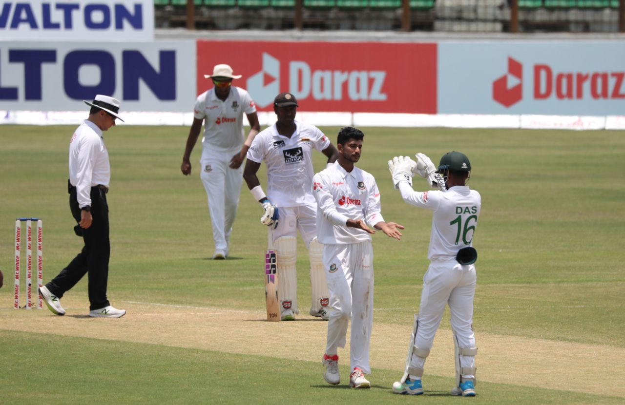 Nayeem Hasan dismissed Niroshan Dickwella to pick up his fourth wicket, Bangladesh vs Sri Lanka, 1st Test, Chattogram, 2nd day, May 16, 2022