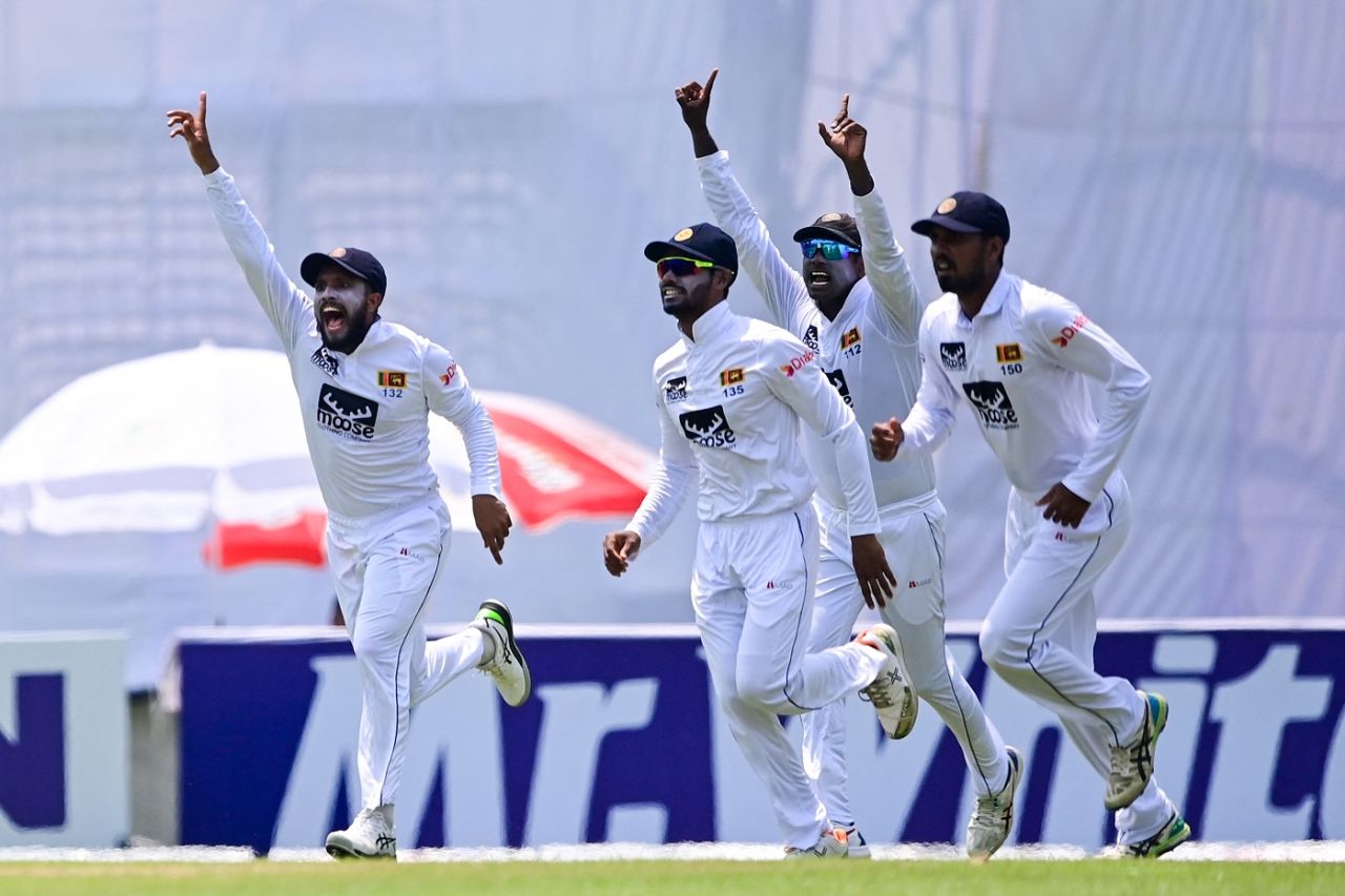 Sri Lanka players appeal successfully for a wicket, Bangladesh vs Sri Lanka, 2nd Test, Dhaka, Day 1, May 23, 2022