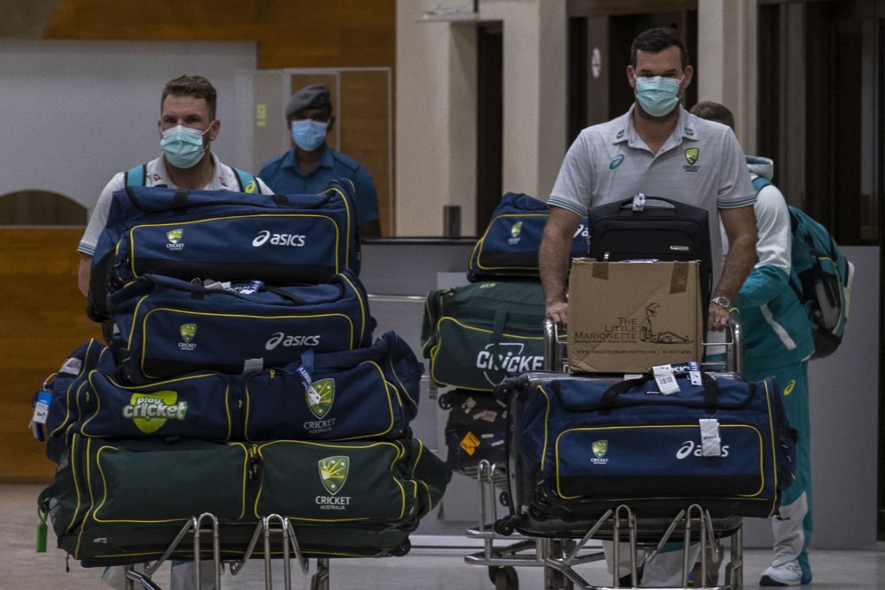 Australia's limited-overs squad arrive in Sri Lanka