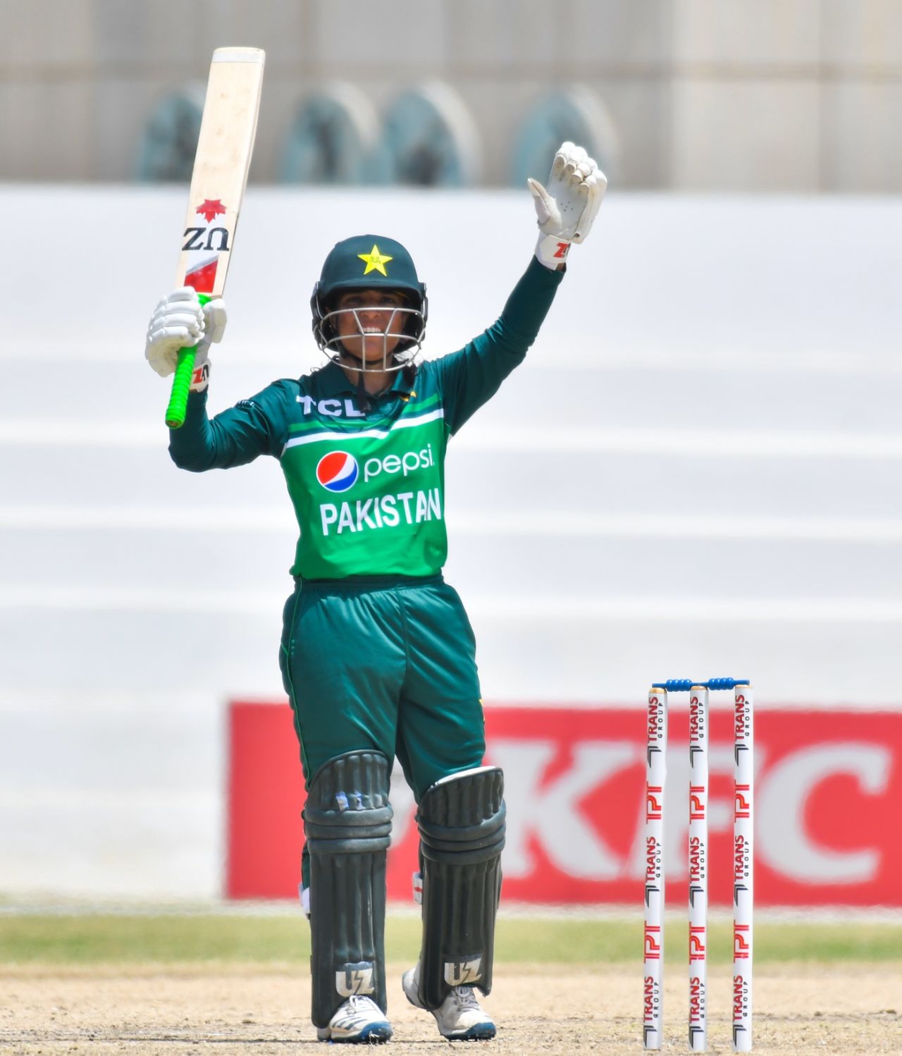 Sidra Ameen celebrates her century, Pakistan Women vs Sri Lanka Women, 2nd ODI, Karachi, June 3, 2022