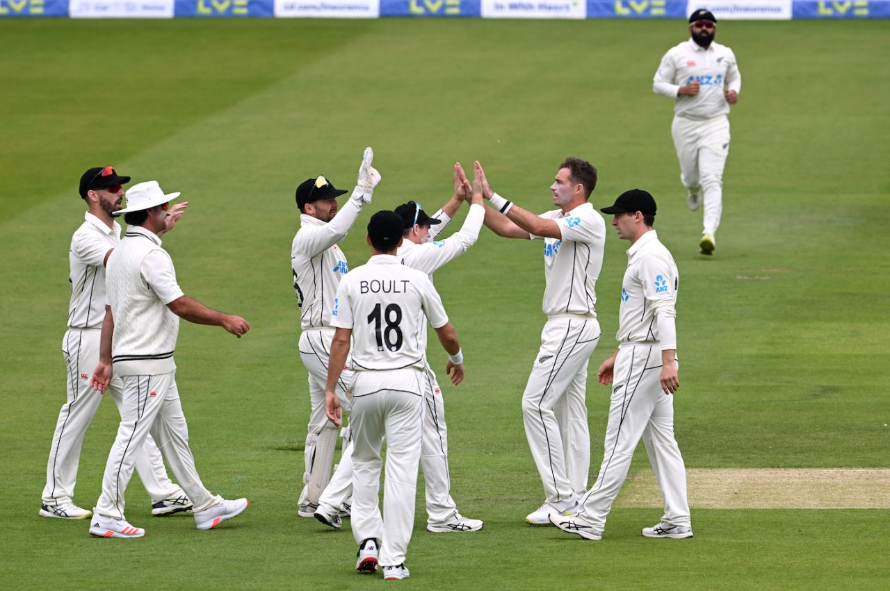 It's Tim Southee again, this time, Ben Foakes is the batter to go, caught in the slips, England vs New Zealand, 1st Test, Lord's, London, 2nd day, June 3, 2022