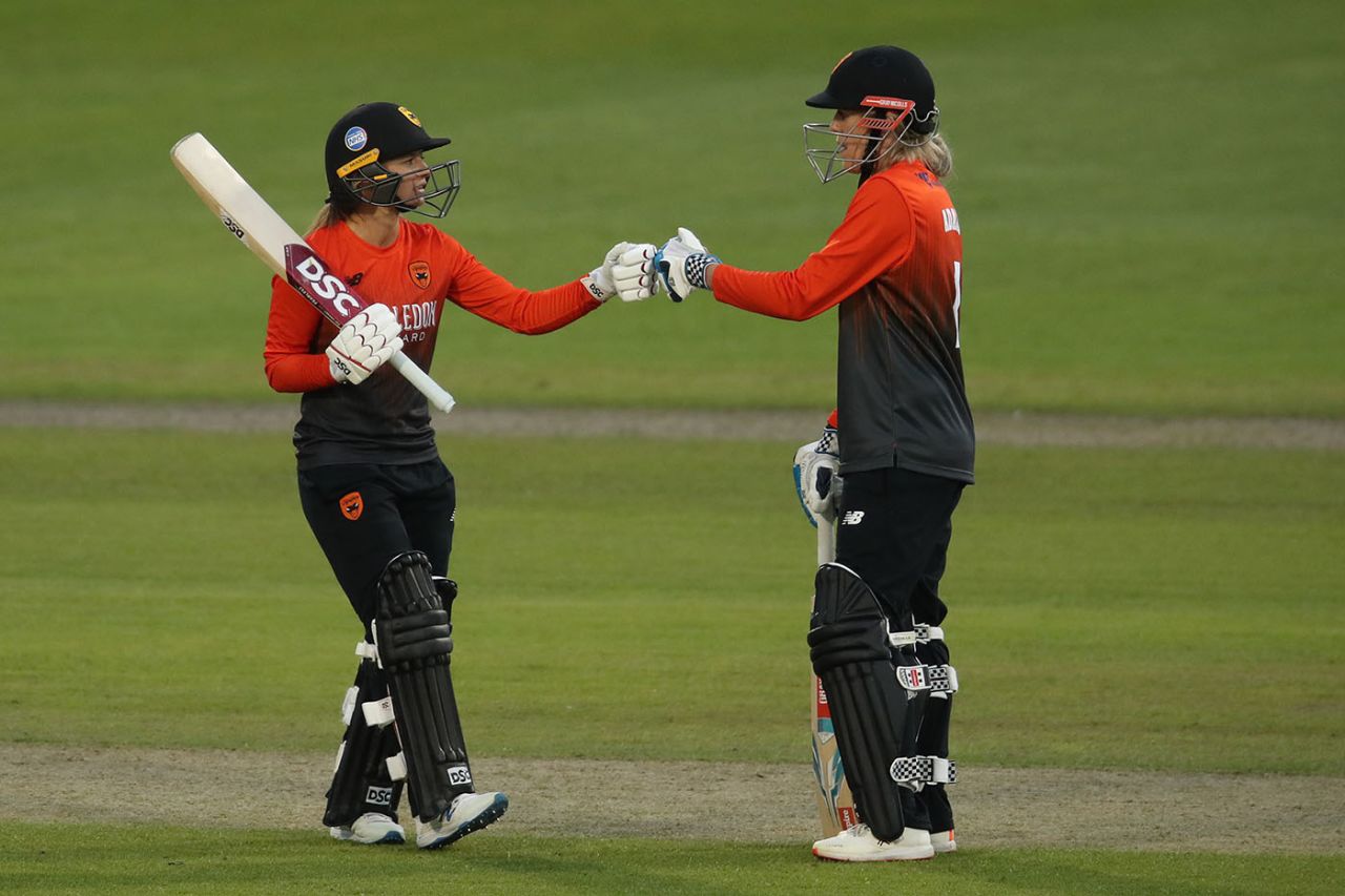  Danni Wyatt and Georgia Adams touch gloves, Charlotte Edwards Cup, Thunder vs Southern Vipers, Emirates Old Trafford, June 01, 2022