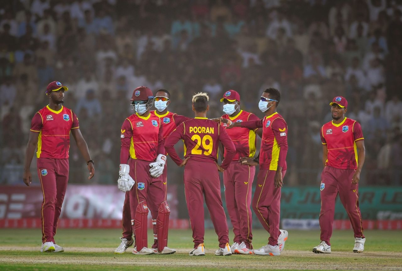 A dust storm in Multan forced West Indies players to wear masks, Pakistan vs West Indies, 3rd men's ODI, Multan, June 12, 2022