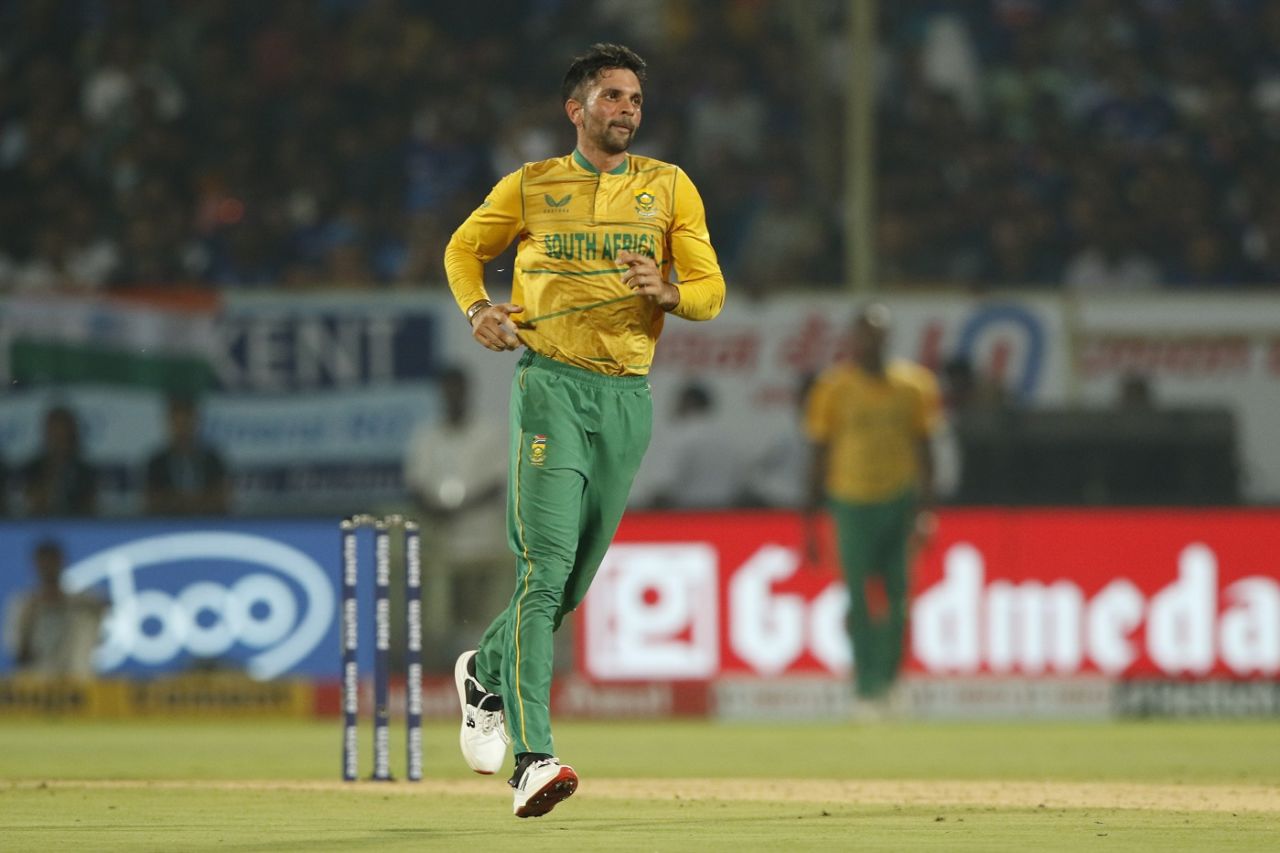 Keshav Maharaj helped break a rampaging opening partnership, India vs South Africa, 3rd T20I, Visakhapatnam, June 14, 2022