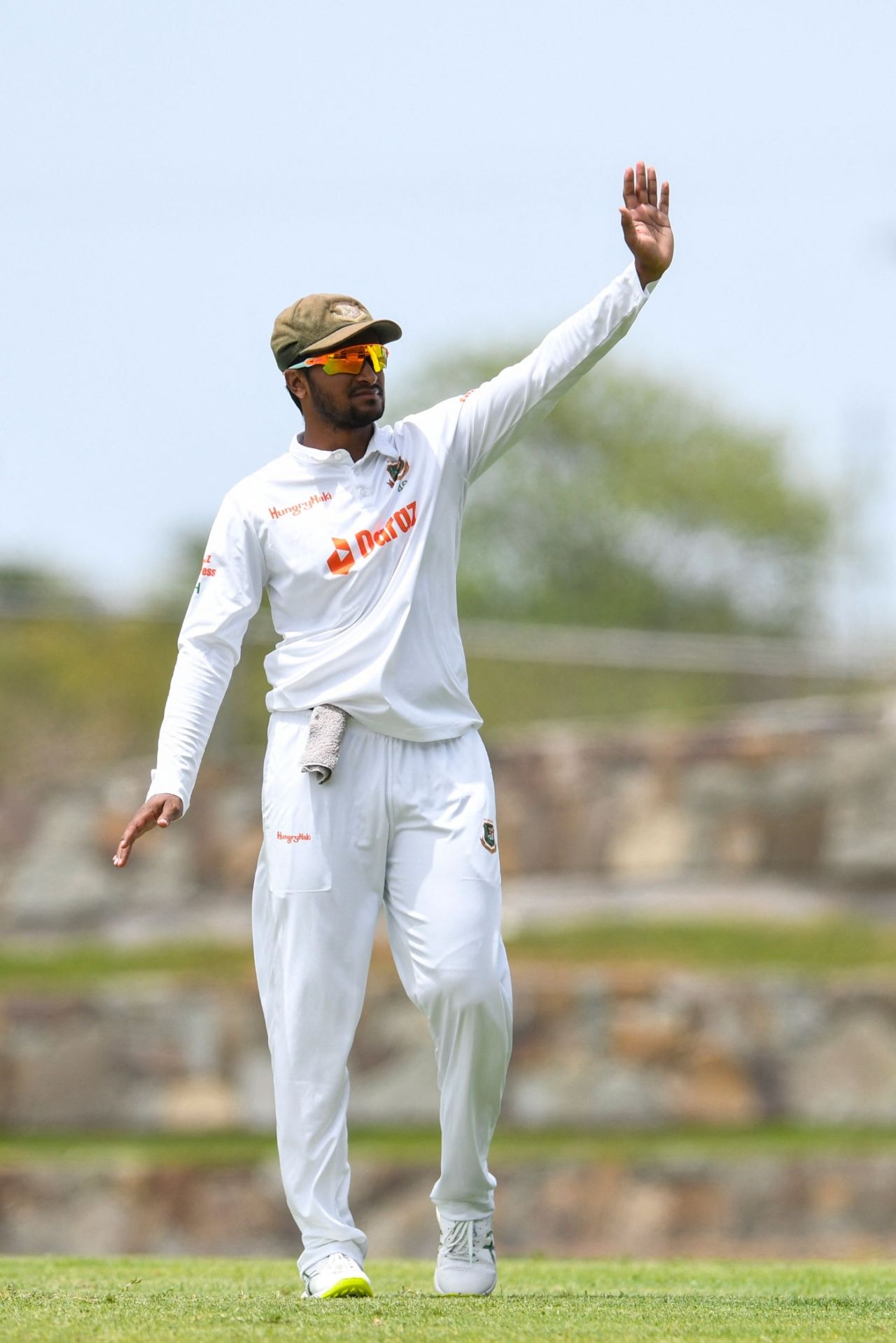 Shakib Al Hasan directs a field change, West Indies vs Bangladesh, 1st Test, Antigua, 2nd day, June 17, 2022