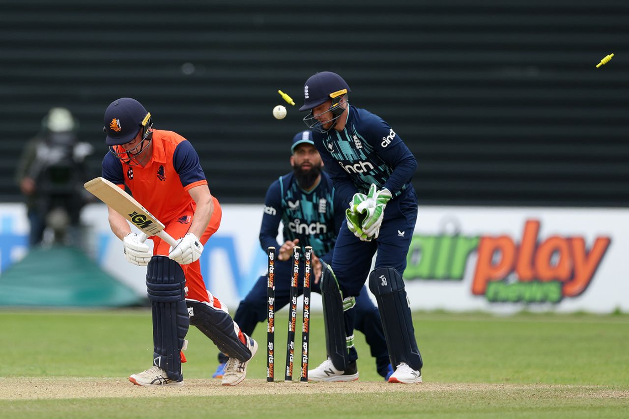 Tim Pringle made a two-ball duck on debut, Netherlands vs England, 2nd men's ODI, Amstelveen, June 19, 2022