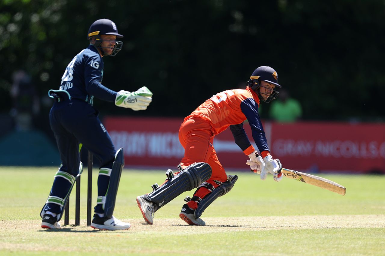 Scott Edwards used the reverse-sweep to good effect, Netherlands vs England, 3rd men's ODI, Amstelveen, June 22, 2022