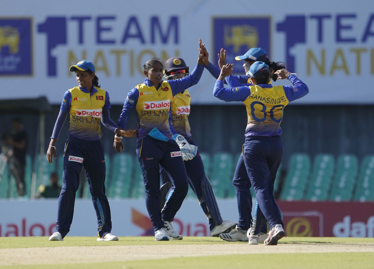 Sugandika Kumari picked up Sabbhineni Meghana during India's chase, Sri Lanka vs India, 2nd women's T20I, Dambulla, June 25, 2022