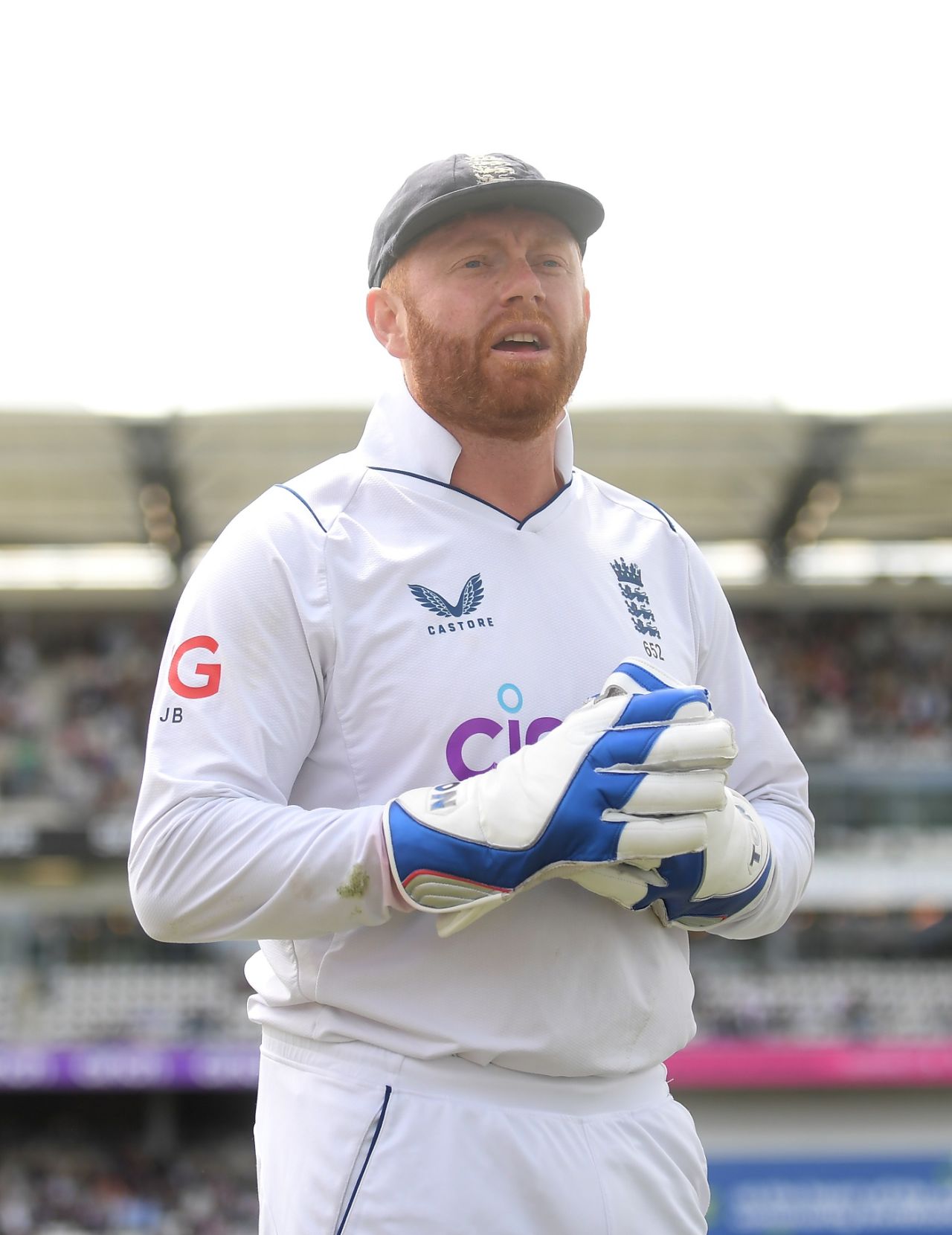 Jonny Bairstow took over the wicketkeeping duties as Ben Foakes had a stiff back, England vs New Zealand, 3rd Test, Headingley, 3rd day, June 25, 2022