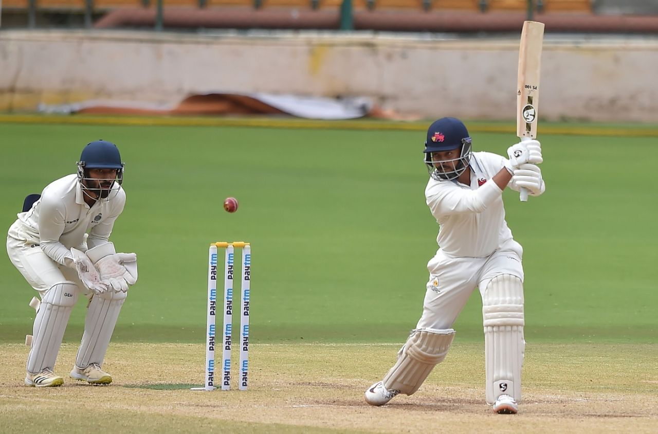 Prithvi Shaw drives at the ball, Mumbai vs Madhya Pradesh, Ranji Trophy 2021-22 final, Bengaluru, 4th Day, June 25, 2022