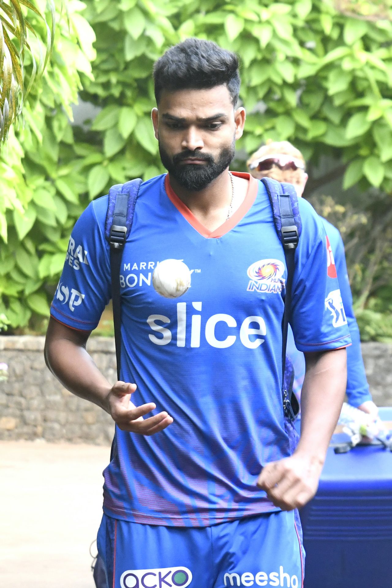 Kumar Kartikeya Singh arrives at Brabourne Stadium ahead of the match, Gujarat Titans vs Mumbai Indians, IPL 2022, Mumbai, May 06, 2022