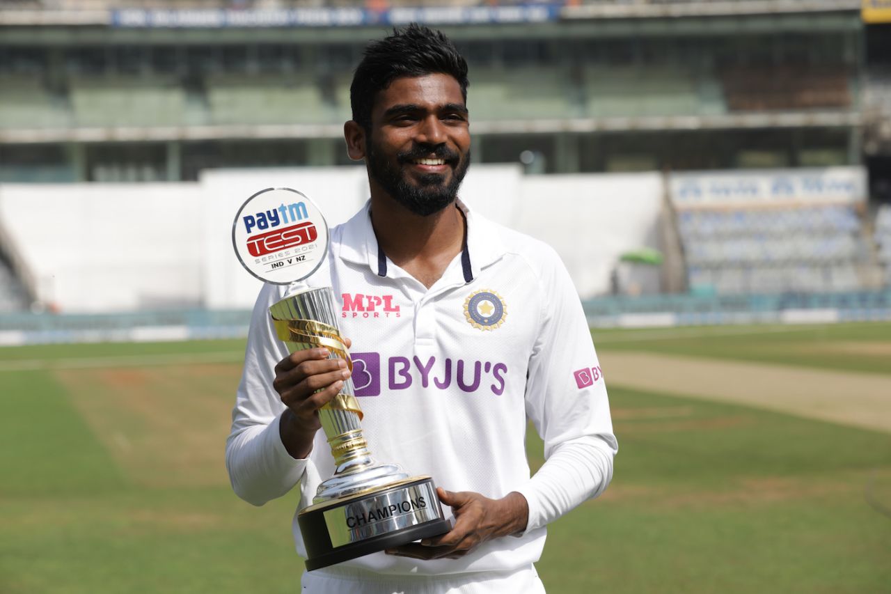 KS Bharat poses with the series trophy, Mumbai, December 6, 2021