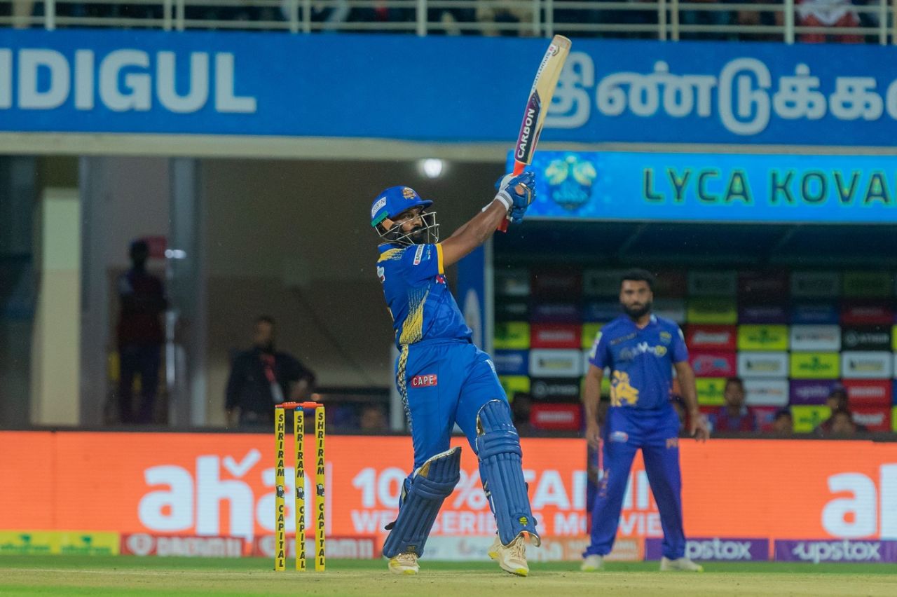 NS Chaturved swings a six over midwicket, Kovai Kings vs Madurai Panthers, TNPL 2022, Dindigul, June 30, 2022