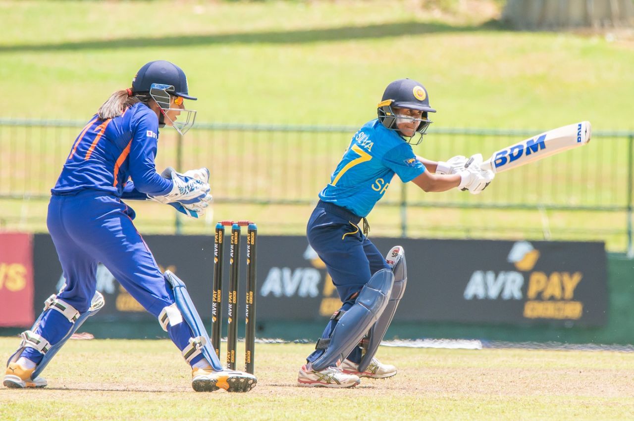 Nilakshi de Silva used the crease well against spinners, Sri Lanka vs India, 1st women's ODI, Pallekelle, July 1, 2022