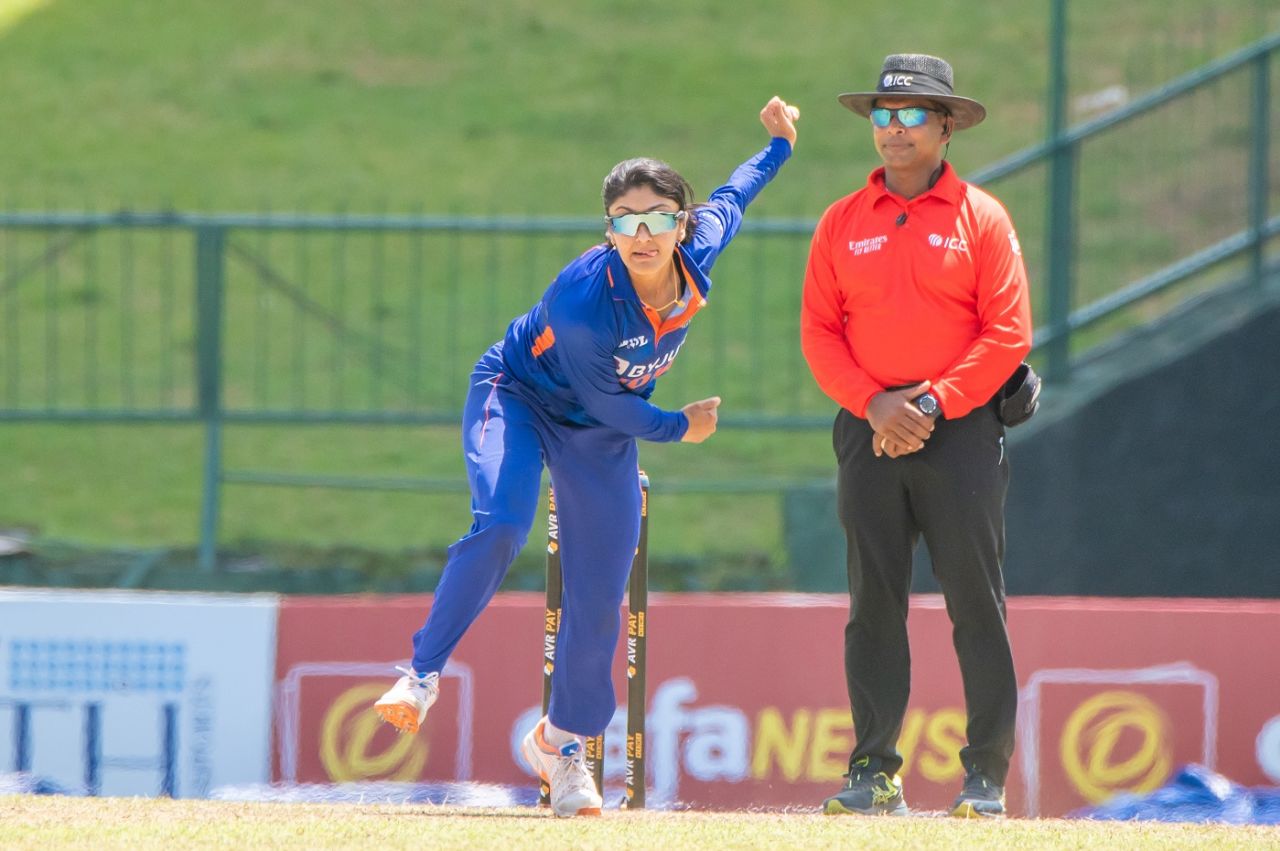 Harleen Deol mixed her legspin and offspin well, Sri Lanka vs India, 1st women's ODI, Pallekelle, July 1, 2022