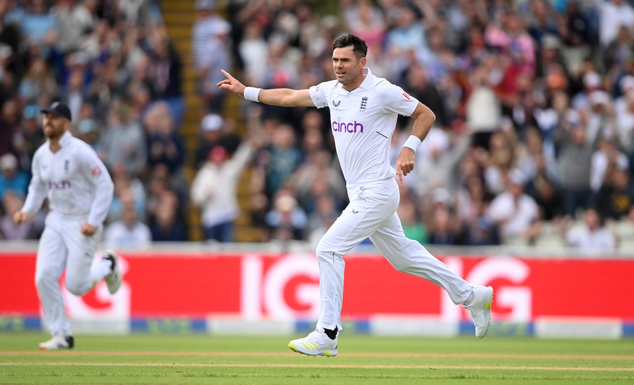 Most Five-Wicket Haul Test: James Anderson inches closer to Rangana Herath and Anil Kumble on Most fifer in Tests after 60/5 against India in 5th Test: Check OUT