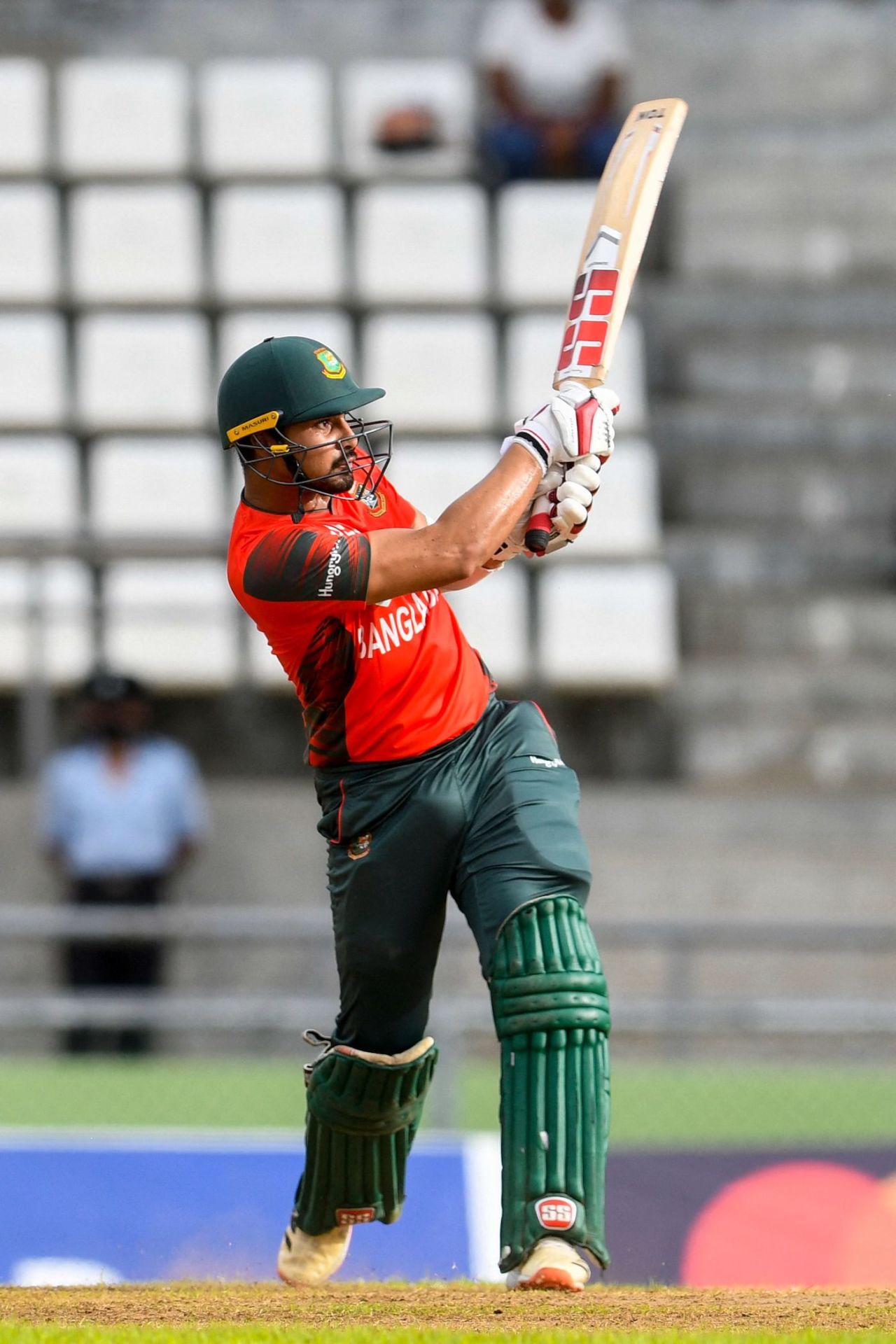 Nurul Hasan made 25 under tough circumstances at a good clip, West Indies vs Bangladesh, 1st T20I, Roseau, July 2, 2022
