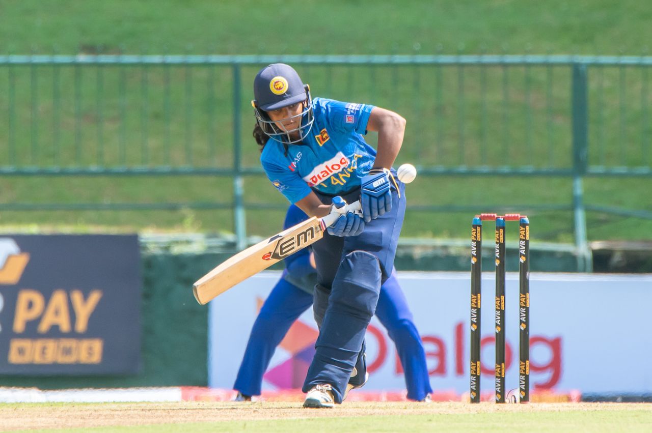 Vishmi Gunaratne bats on ODI debut, Sri Lanka vs India, 2nd women's ODI, Pallekele, July 4, 2022
