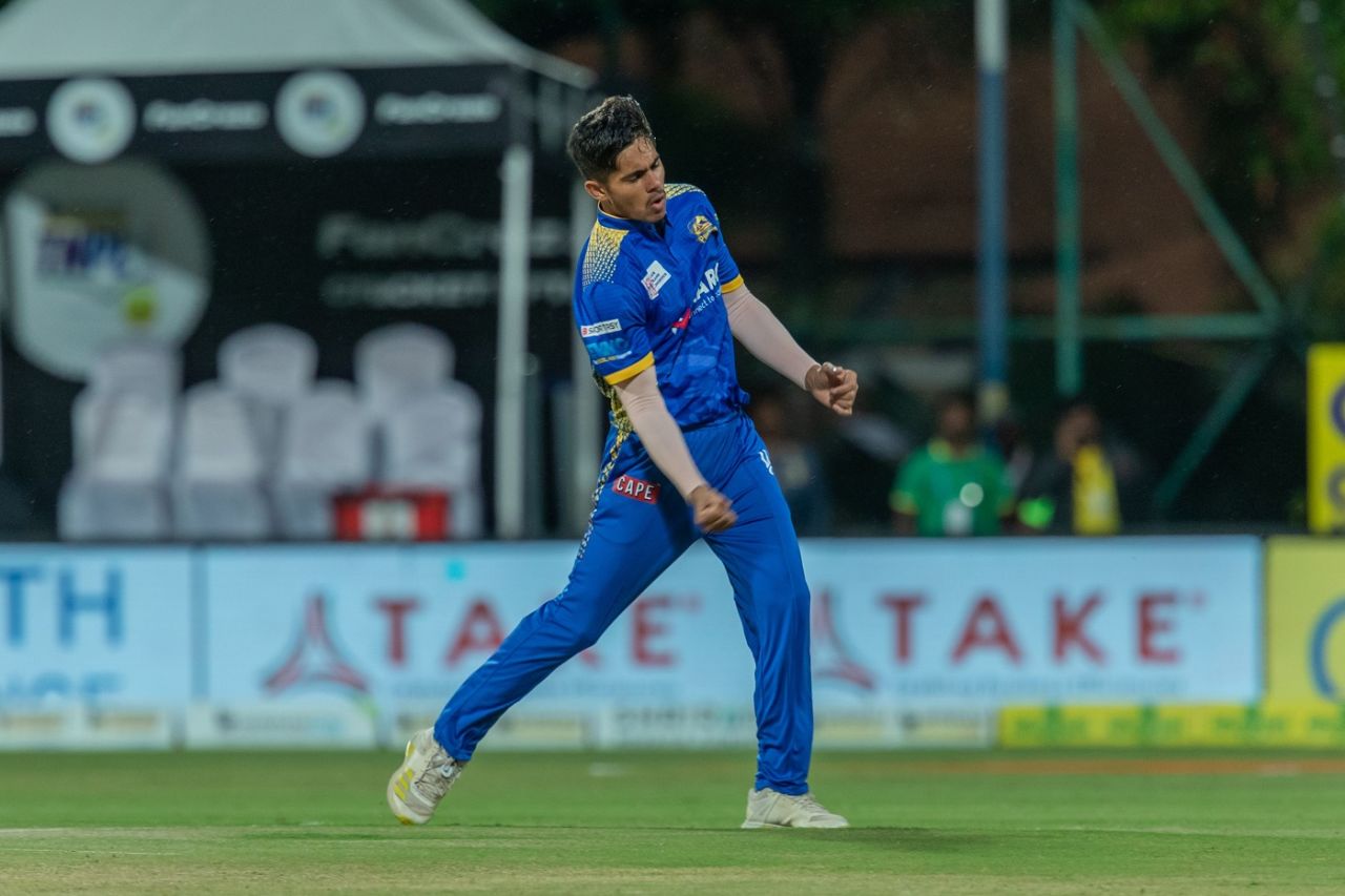 Sunny Sandhu can swing the ball both ways, Dindigul Dragons vs Madurai Panthers, TNPL 2022, Dindigul, July 7, 2022
