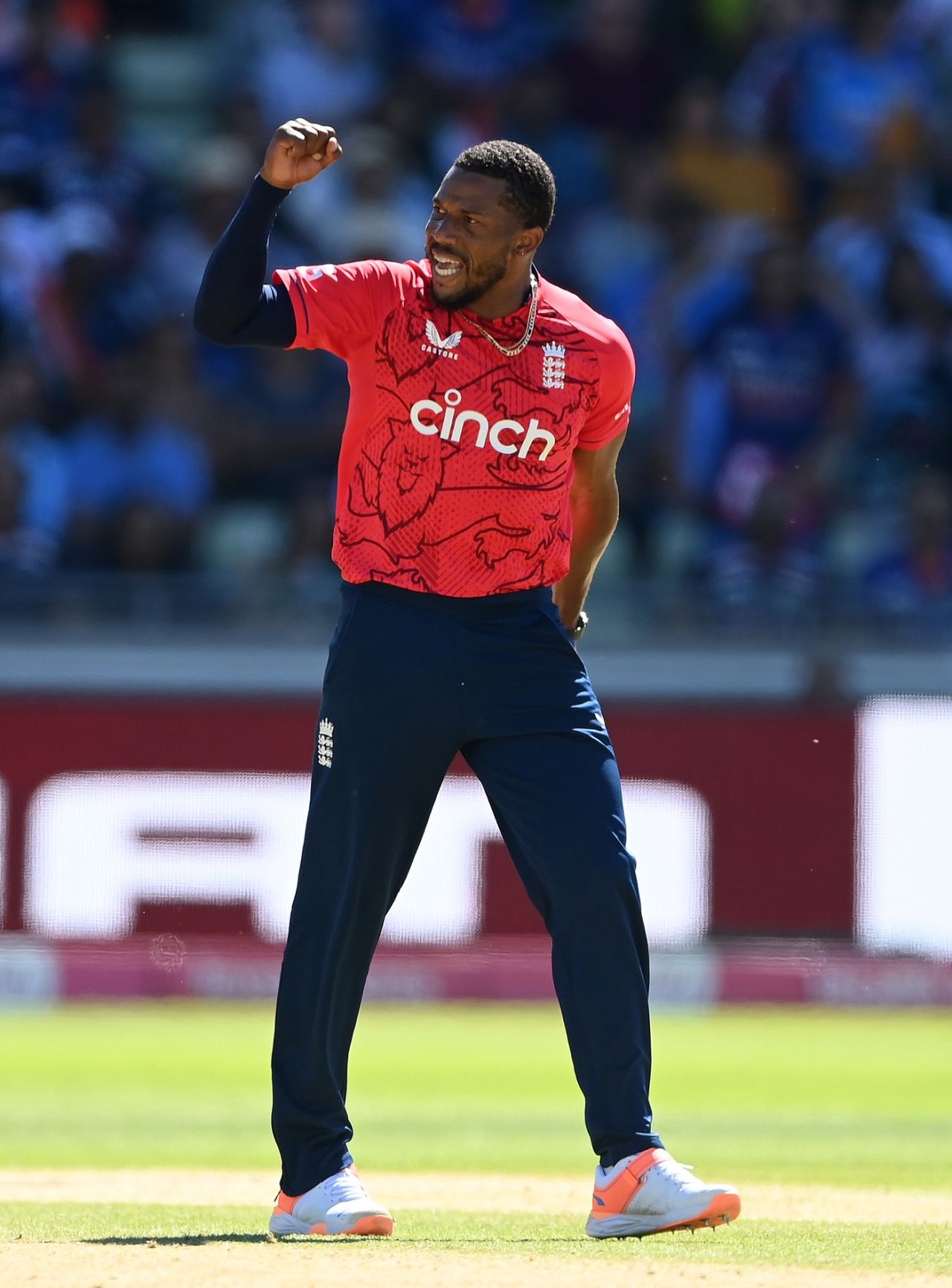 Chris Jordan picked up four wickets to dent India, England vs India, 2nd men's T20I, Birmingham, July 9, 2022