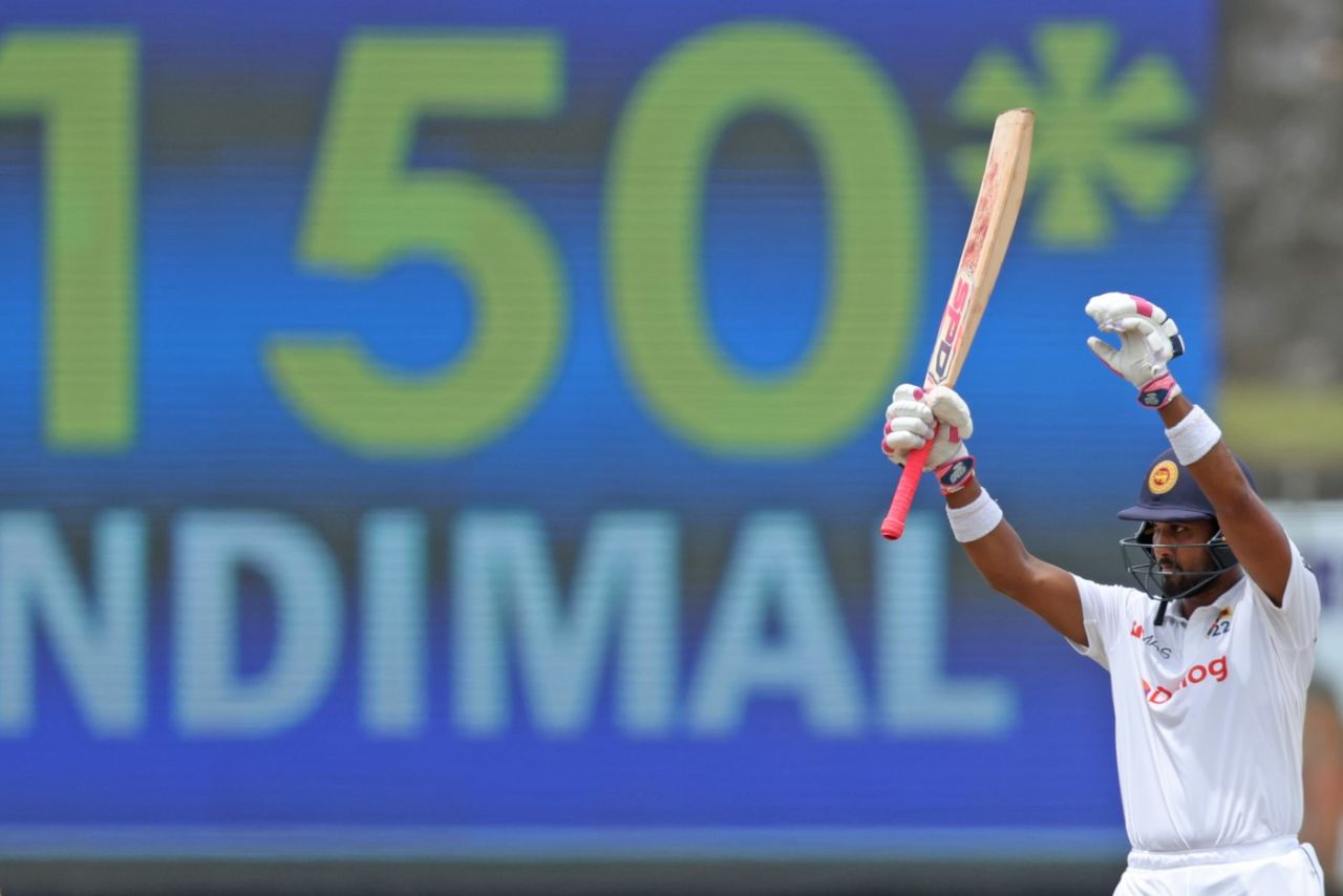 Dinesh Chandimal celebrates reaching 150, Sri Lanka vs Australia, 2nd Test, Galle, July 11, 2022