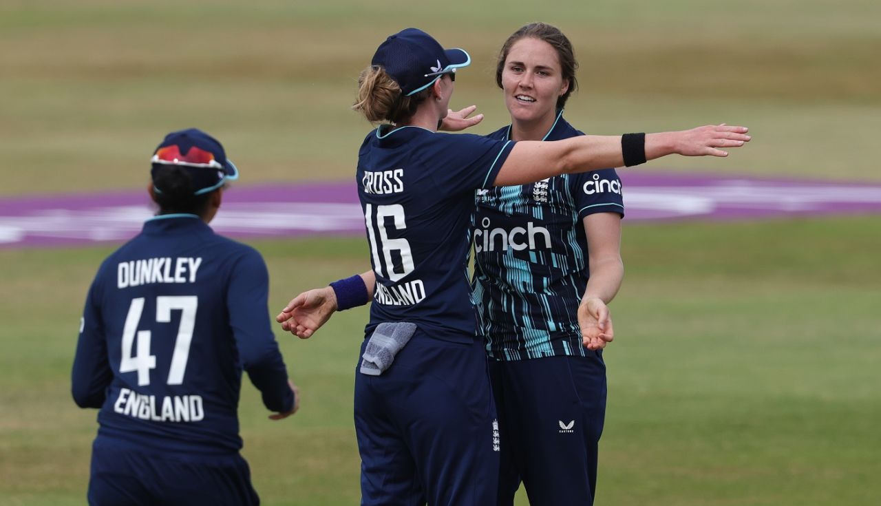 Nat Sciver celebrates after dismissing Chloe Tryon, England vs South Africa, 1st women's ODI, Nottingham, July 11, 2022