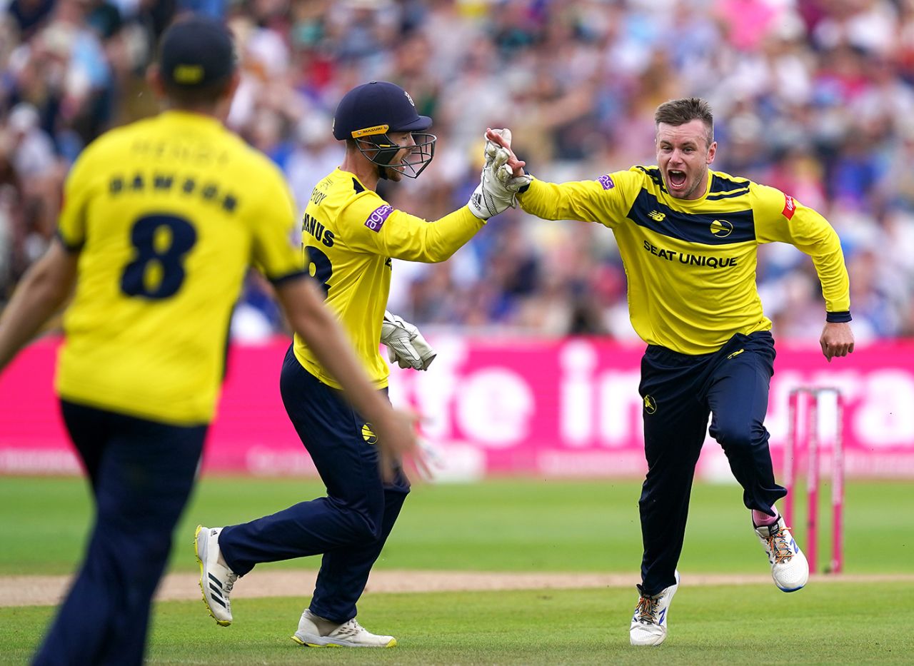 Mason Crane wheels away in celebration, Somerset vs Hampshire, 1st semi-final, Vitality Blast, Edgbaston, September 18, 2021