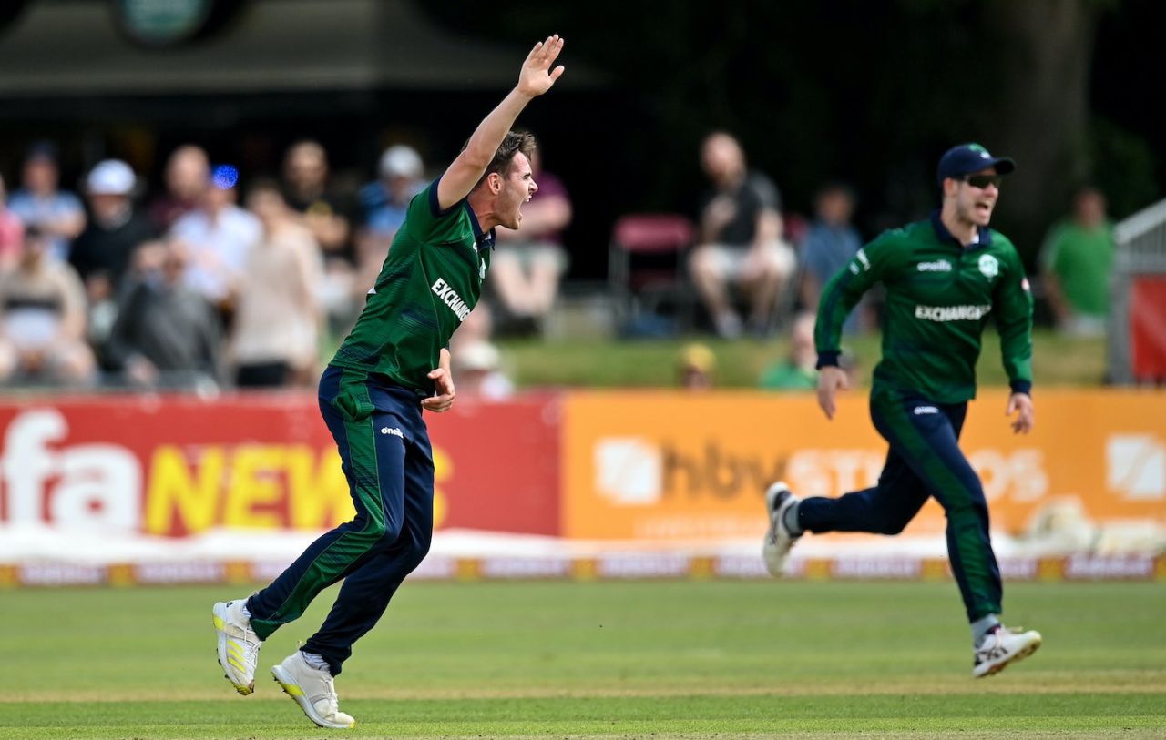 Josh Little removed Finn Allen to break a 78-run stand, Ireland vs New Zealand, 3rd ODI, Dublin, July 15, 2022
