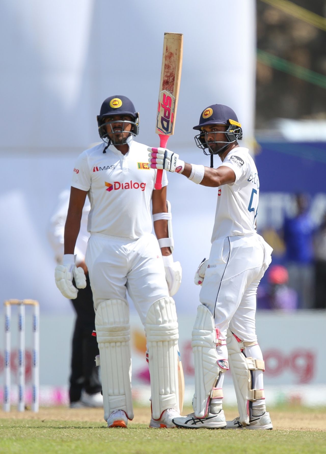 Dinesh Chandimal raises his fifty, Sri Lanka vs Pakistan, 1st Test, Galle, 1st day, July 16, 2022