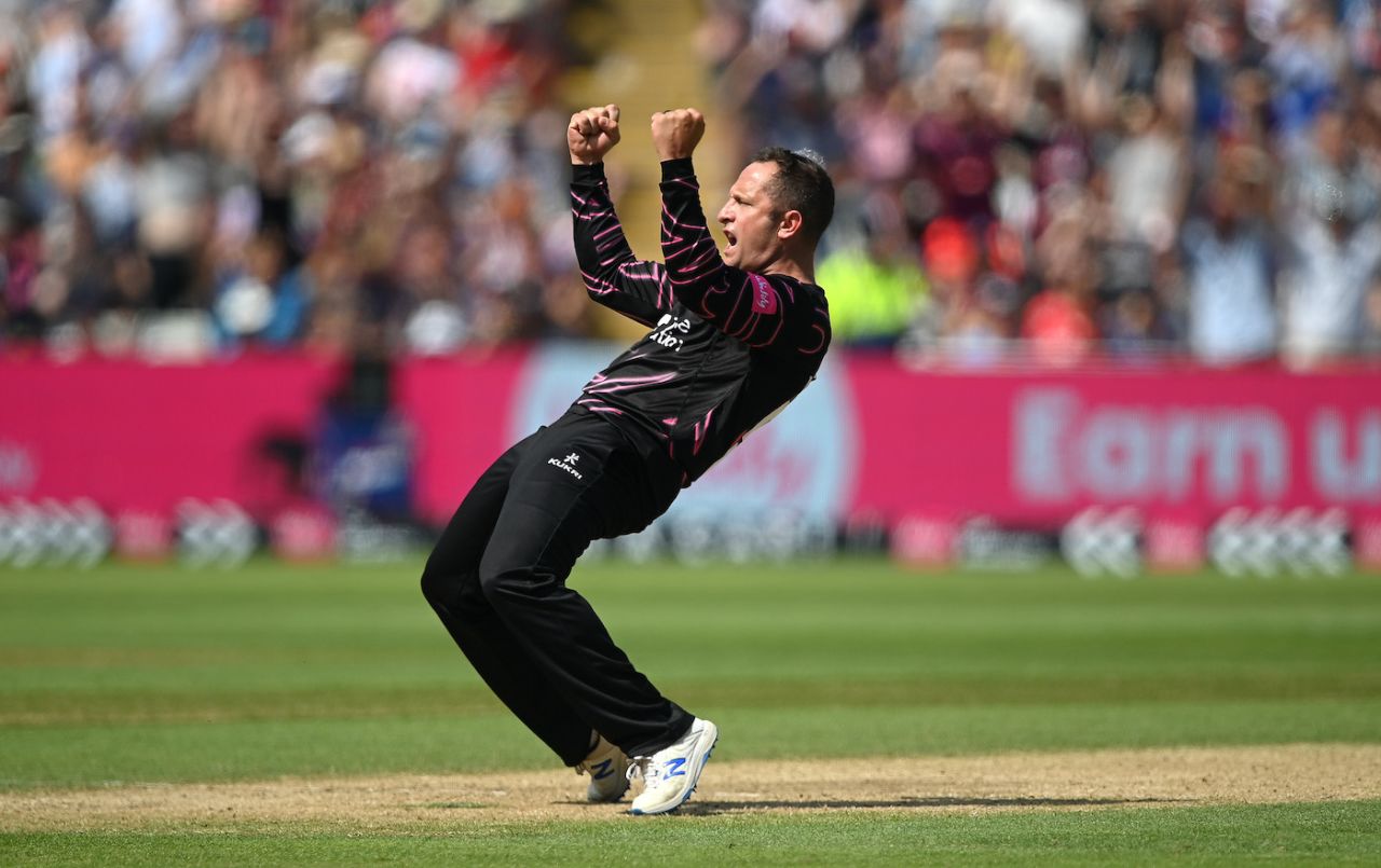 Roelof van der Merwe celebrates after dismissing James Vince, Vitality Blast T20, 2nd semi-final, Hampshire vs Somerset, Edgbaston, July 16, 2022
