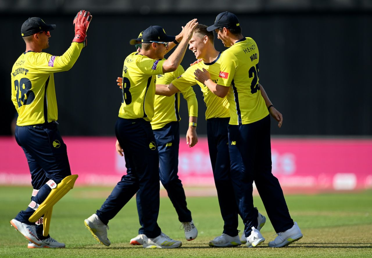 Nathan Ellis celebrates after picking up Peter Siddle, Vitality Blast T20, 2nd semi-final, Hampshire vs Somerset, Edgbaston, July 16, 2022
